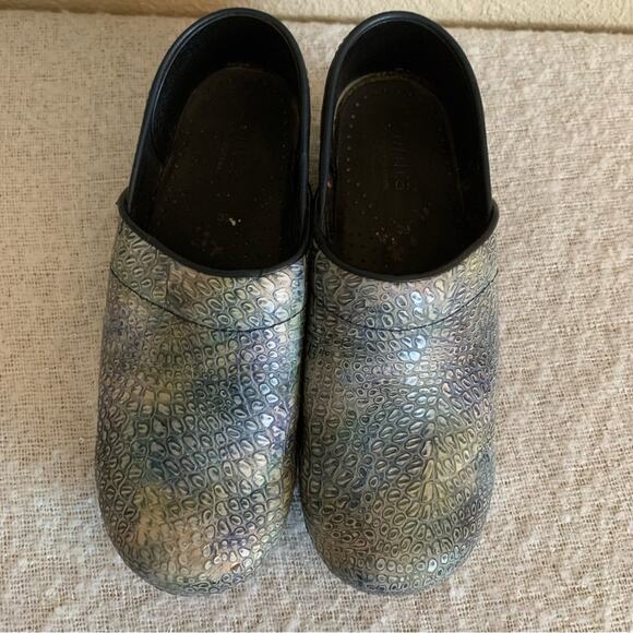 Sanita Reptile Embossed Leather Slip-On Clogs Gator Women’s Size 8 - Picture 2 of 14